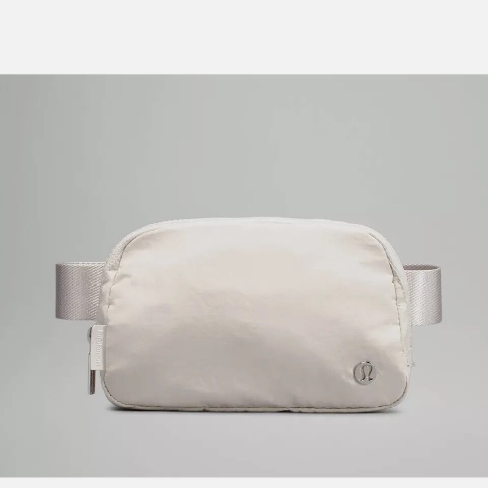 lululemon athletica White Opal Everyday Belt Bag